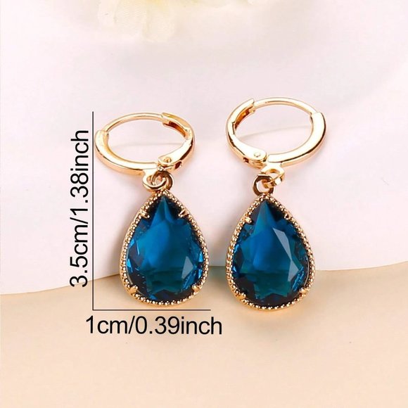 Blue Crystal Water drop earrings, Sparkling stones Gold fashion Jewelry Earrings - Picture 3 of 5